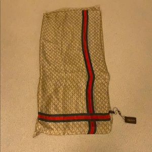 Gucci scarf!